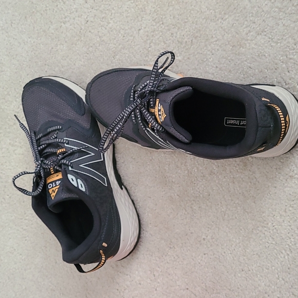 New Balance 410 trail running shoe. Size 10 1/2 - Picture 4 of 4
